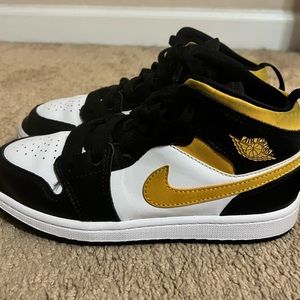 Jordan 1 sz 2y
